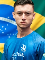 Photo of Larissa Carvalho